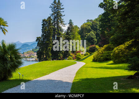 Blick auf die Gärten der Villa Melzi in der Ortschaft Bellagio am Comer See, Italien Stockfoto