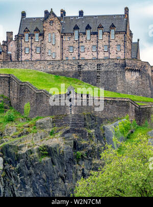 Portrait Bild von Schloss von Edinburgh Castle Street, Edinburgh, Schottland. Stockfoto