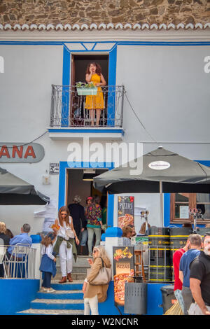 Mertola, Portugal - 18. Mai 2019: Treiben der Menschen auf das Islamische Festival in Mertola gehalten Stockfoto