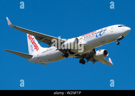 Eg-LUT, 9 Juli 2019, Boeing 737-85 P -36592 Landung in Paris Roissy Charles de Gaulle Flughafen am Ende der Air Europa Flug UX 1011 Von Malaga Stockfoto