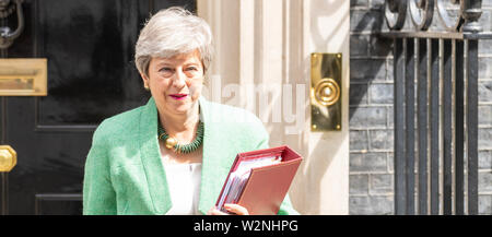 London, 10. Juli 2019, Theresa May MP PC, Premierminister Blätter 10 Downing Street, London Credit Ian Davidson/Alamy leben Nachrichten Stockfoto