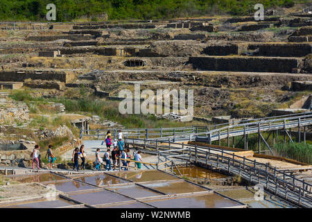 Alten Salinen, Añana, Salz Tal, Alava, Baskenland, Spanien, Europa Stockfoto