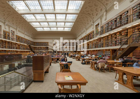 Der Innenraum der Lesesaal in der Mitchell Library (Staatsbibliothek) in Sydney, dass Australiens älteste Bibliothek Sammlung Häuser Stockfoto