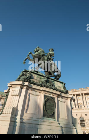 Reiterstandbild von Kaiser Joseph II., außerhalb der Önb (Österreichische Nationalbibliothek), Josefsplatz, Wien, Österreich Stockfoto