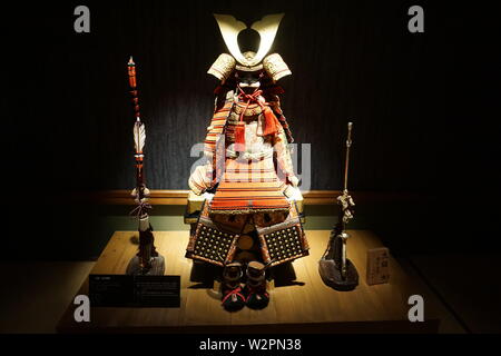 Samurai Tokyo Japan Last Samurai Katana Schwert samurai Maske Stockfoto