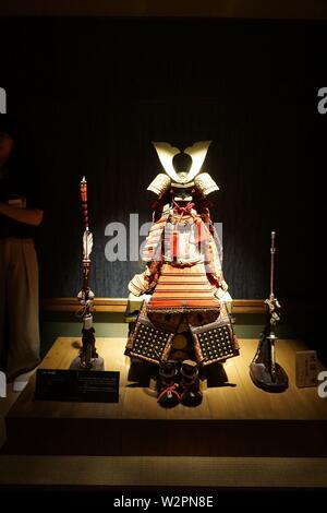 Samurai Tokyo Japan Last Samurai Katana Schwert samurai Maske Stockfoto