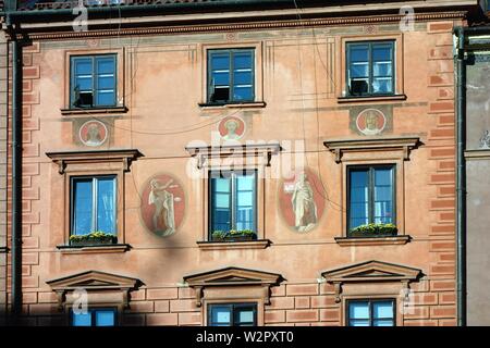 Eingerichtetes Gebäude in der Altstadt Marktplatz, Warschau Stockfoto