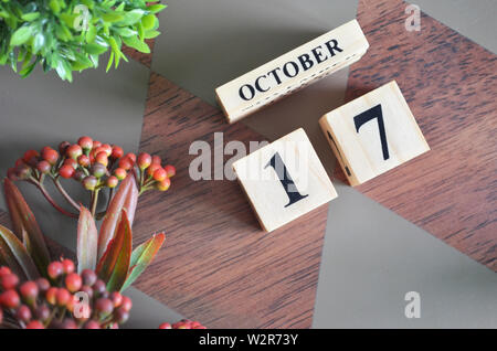 Tag des Monats Oktober. Diamond Holz Tisch für den Hintergrund. Stockfoto