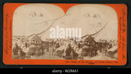 Gebunden für den Klondike Gold Fields, Chilkoot Pass, Alaska, von Keystone View Company Stockfoto