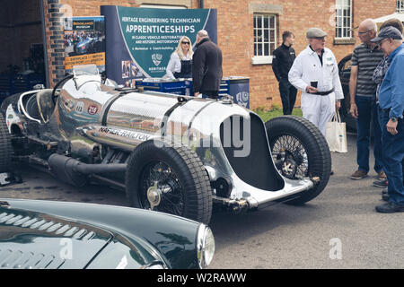 1933 Napier Railton Rennwagen im Bicester Heritage Center super Jagtfall. Bicester, Oxfordshire, UK. Vintage Filter angewendet Stockfoto