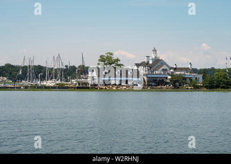 Riverside Yachtclub auf Long Island Sound, Connecticut, USA Stockfoto