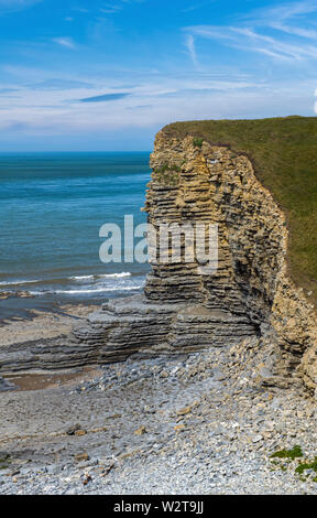 Nash Point Beach und die Sphinx Rock an der Glamorgan Heritage Coast in der Nähe von Marcross in das Tal von Glamorgan Stockfoto