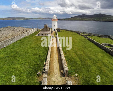 Ballyglass Leuchtturm an der Ostküste von County Mayo, Irland Stockfoto