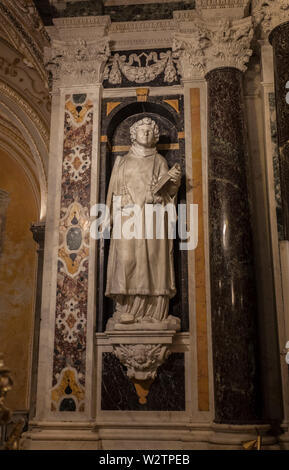 Saint Stefano Skulptur, von Pietro Bernini. Die Krypta unter dem Dom. Die monumentalen Komplex des hl. Andreas in Amalfi, Italien. Stockfoto