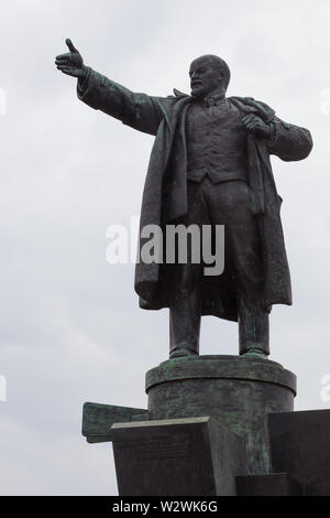 Sankt Petersburg, Russland - 18. Juni 2017: Die isolierte Lenin Statue in Finnland. Stockfoto