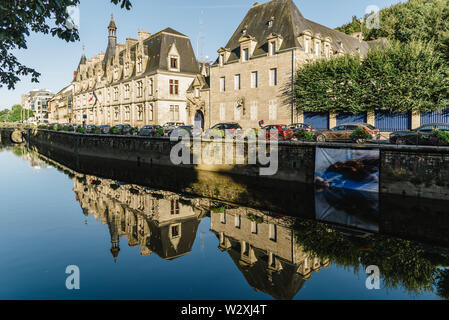 Quimper, Frankreich - 2. August 2018: Stadtbild der Hauptstadt des Finistère in der Bretagne im Nordwesten von Frankreich Stockfoto