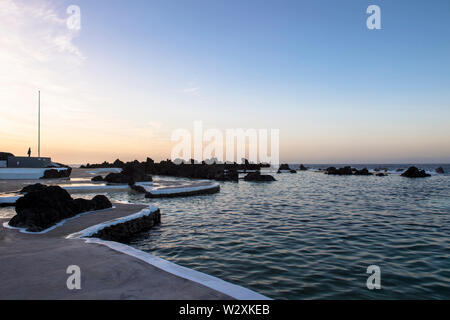 Portugal, Madeira, Porto Moniz, natürlichen Swimmingpools Stockfoto