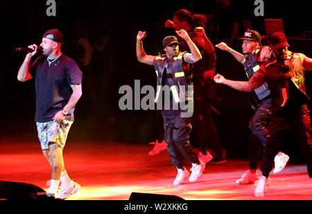 Juli 11, 2019 - 10-7-2019 (Marbella, Malaga) Amerikanische Reggaeton Sänger Nicky Jam durchgeführt, der zum ersten Mal am Starlite Festival in Marbella mit einem vollen absoluten wo er all seine Hits Credit: Lorenzo Carnero/ZUMA Draht/Alamy Leben Nachrichten sang Stockfoto