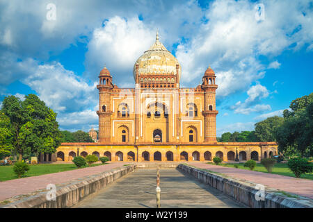 Fassade des Safdarjung Grab in Delhi, Indien Stockfoto