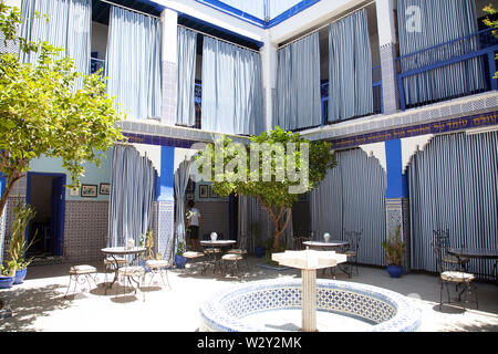 Courtyard auf Synagoge in historischen jüdischen Viertel von Marrakesch, Marokko Stockfoto