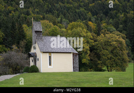 Kapelle im hirschbach Tal, brauneck, Lenggries, benediktenwand, isarwinkel Region, Oberbayern, Bayerische Alpen, Bayern, Isartal, Deutschland Stockfoto