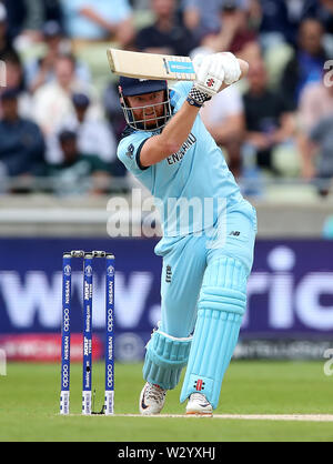 England's Jonny Bairstow in schlagende Aktion während der ICC World Cup, Halbfinale bei Edgbaston, Birmingham. Stockfoto