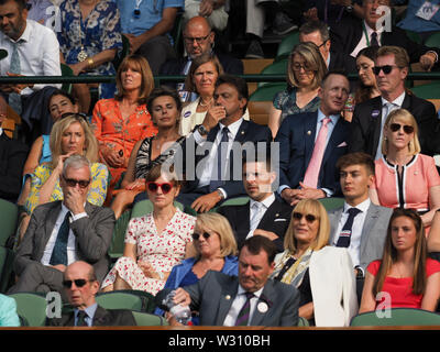London, Großbritannien. 10. Juli 2019. LONDON, ENGLAND - Juli 10: MenÕs Singles Viertel Finale Match bei Tag neun der Meisterschaften - Wimbledon 2019 bei All England Lawn Tennis und Croquet Club am 10. Juli 2019 in London, England. Personen: Atmosphäre VIP Royal Box Credit: Stürme Media Group/Alamy leben Nachrichten Stockfoto