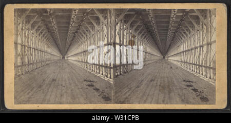 Perspektivische Ansicht Hängebrücke wagen Weg, durch die E&HT Anthony (Hart) Stockfoto