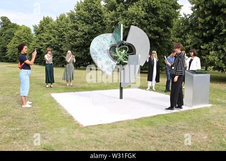 Serpentine Gallery. kudsk Steensen ausgezeichnet Eröffnungs Serpentine Augmented Architektur Provision in Zusammenarbeit mit Google Kunst & Kultur und Sir David Adjaye OBE, 11. Juli 2019 Stockfoto