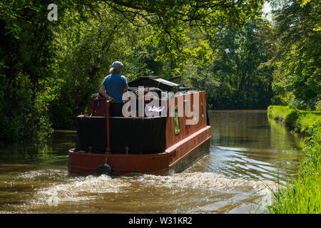 Kanal Boot auf der Llangollen Canal in der Nähe von Whitchurch, Shropshire. Stockfoto