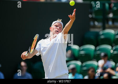 Wimbledon, London, UK. 11. Juli 2019. Anton Matusevich Großbritannien während der Junge singles Viertel-Finale von Wimbledon Lawn Tennis Championships gegen Shintaro Mochizuki Japans in der All England Lawn Tennis und Croquet Club in London, England am 11. Juli 2019. Quelle: LBA/Alamy leben Nachrichten Stockfoto