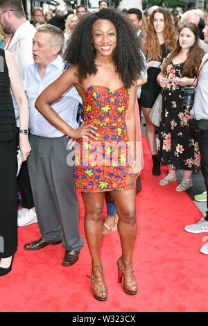 Beverley Knight besucht die Drücken Sie die Taste Nacht für Joseph und das erstaunliche Technicolor Dreamcoat im London Palladium. Stockfoto