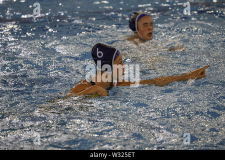 Juli 11, 2019 - Napoli, Kampanien, Italien - Wasserball Universiade zwischen den USA und Japan 11/05/2019 Napoli,. die Sitzung für die Universiade zwischen den Vereinigten Staaten und Japan fand an das städtische Schwimmbad von Napoli in der Provinz Neapel (Credit Bild: © Fabio Sasso/ZUMA Draht) Stockfoto