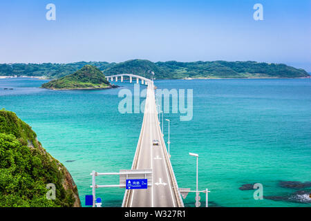 Tsunoshima Ohashi Brücke in Shimonoseki, Japan. Stockfoto