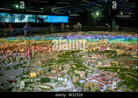 Moscou, Russland. 11. Juli, 2019. Das Layout von Moskau Credit: Demian Stringer/ZUMA Draht/Alamy leben Nachrichten Stockfoto