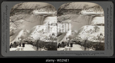 Die schöne Königin der Katarakte American Falls, Niagara, NY, USA, von Keystone View Company Stockfoto