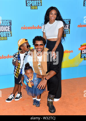 Santa Monica, USA. 11. Juli, 2019. SANTA MONICA, USA. Juli 11, 2019: Ciara & Russell Wilson an der Nickelodeon Kids' Choice Sports Awards 2019 bei Barker Hangar. Foto: Paul Smith/Alamy leben Nachrichten Stockfoto