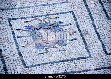 Ein römisches Mosaik von Medusa von Merida, Spanien Stockfoto