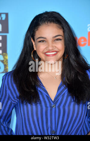 Santa Monica, USA. 11. Juli, 2019. SANTA MONICA, USA. Juli 11, 2019: Laurie Hernandez am Nickelodeon Kids' Choice Sports Awards 2019 bei Barker Hangar. Foto: Paul Smith/Alamy leben Nachrichten Stockfoto