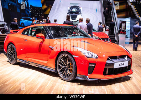 Genf, Schweiz, März 2019: metallic rot Nissan GT-R in Genf International Motor Show, 2 Türen 2+2 high performance hergestellte Fahrzeuge von Nissan Stockfoto