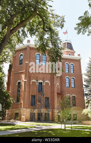 Boulder, Colorado - 11. Juli 2019: Außenansicht der Alten Hauptkapelle, auf dem Campus der Universität von Colorado Boulder Stockfoto