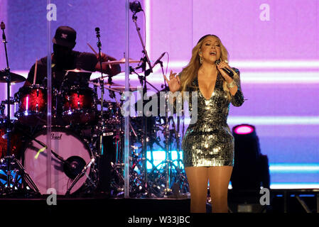 Quebec City, Quebec, Kanada. 11. Juli 2019. Mariah Carey, der während 2019 Festival D'été Quebec an Ebenen von Abraham am 11. Juli 2019 in Québec, Kanada. Foto: imageSPACE/MediaPunch Credit: MediaPunch Inc/Alamy leben Nachrichten Stockfoto