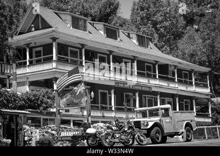 The Inn at Castle Rock auf Tombstone Canyon Road ist eine eklektische, bunt Vintage Hotel als Boarding House in 1895, in Bisbee, AZ, USA gebaut Stockfoto