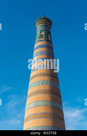 Islom Hoja (Islam Khodja) Minarett, Chiwa, Usbekistan Stockfoto