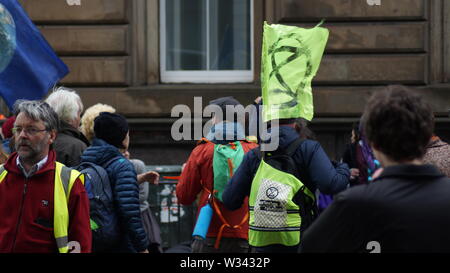 Edinburgh / Großbritannien - 19. April 2019 - Ausruf Aufstand Protest in Edinburgh Stockfoto