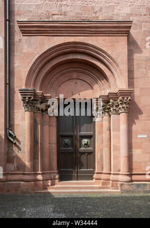 Mainz, Dom St. Martin, Ostchor, Südliches Portal Stockfoto