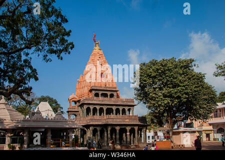 17 Feb 2005 Außenansicht des Mahakaleshwar Tempel, Ujjain, Madhya Pradesh, Indien, Asien Stockfoto