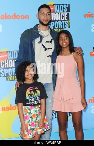 Ben Simmons in der Ankunftshalle für Nickelodeon Kids' Choice Sports Awards 2019, Barker Hangar, Santa Monica, CA 11. Juli 2019. Foto von: Elizabeth Goodenough/Everett Collection Stockfoto