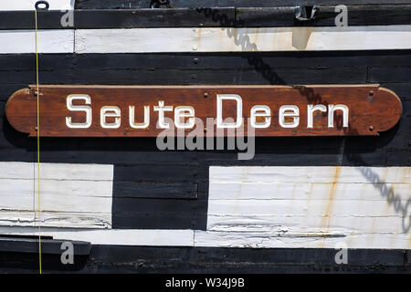 12 Juli 2019, Bremen, Bremerhaven: Ein Blick auf die Beschriftung der Seute Deern. Foto: mohssen Assanimoghaddam/dpa Stockfoto