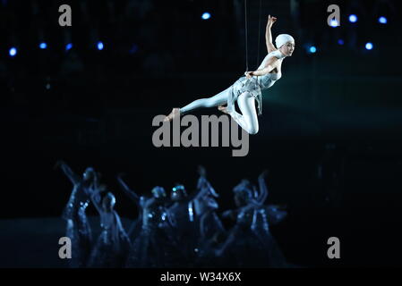 Gwangju, Südkorea. 12. Juli, 2019. Tänzer bei der Eröffnungszeremonie für die FINA-Weltmeisterschaft in Gwangju, Südkorea, 12. Juli 2019. Credit: Bai Xuefei/Xinhua/Alamy leben Nachrichten Stockfoto